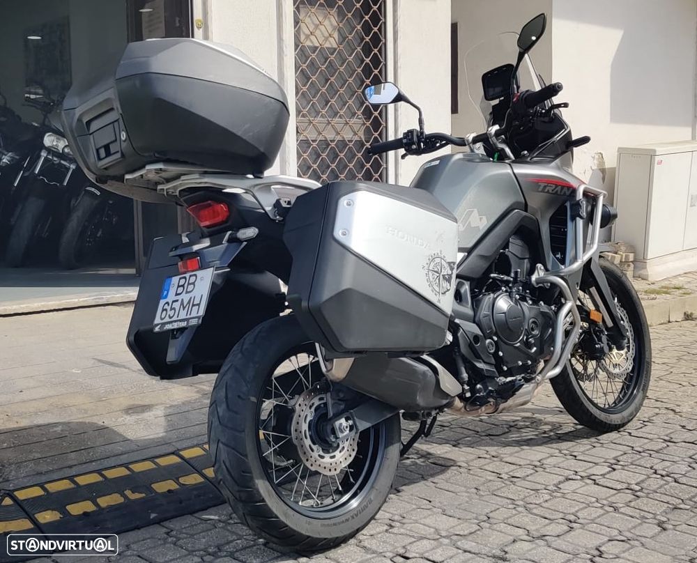 Honda Transalp 750 - 8