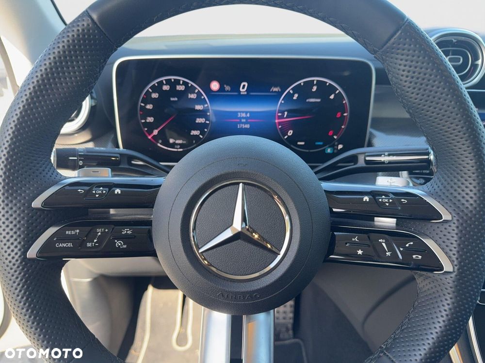 Mercedes-Benz GLC - 13