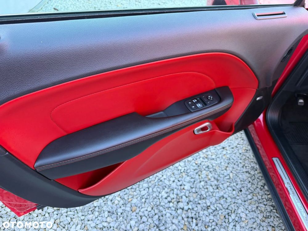 Dodge Challenger Automatik SXT Plus - 34