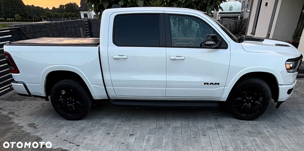 RAM 1500 Crew Cab Laramie - 8
