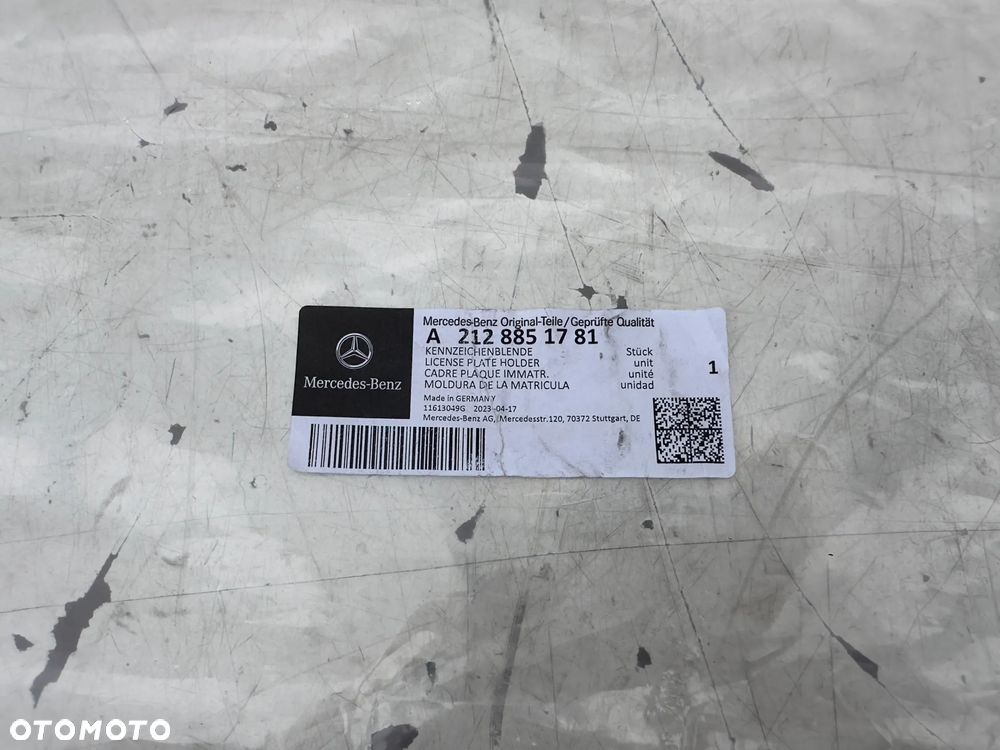 PODKLADKA POD TABLICE REJESTRACYJNA MERCEDES E W212 ORYGINAL NOWA 2128851781 - 5