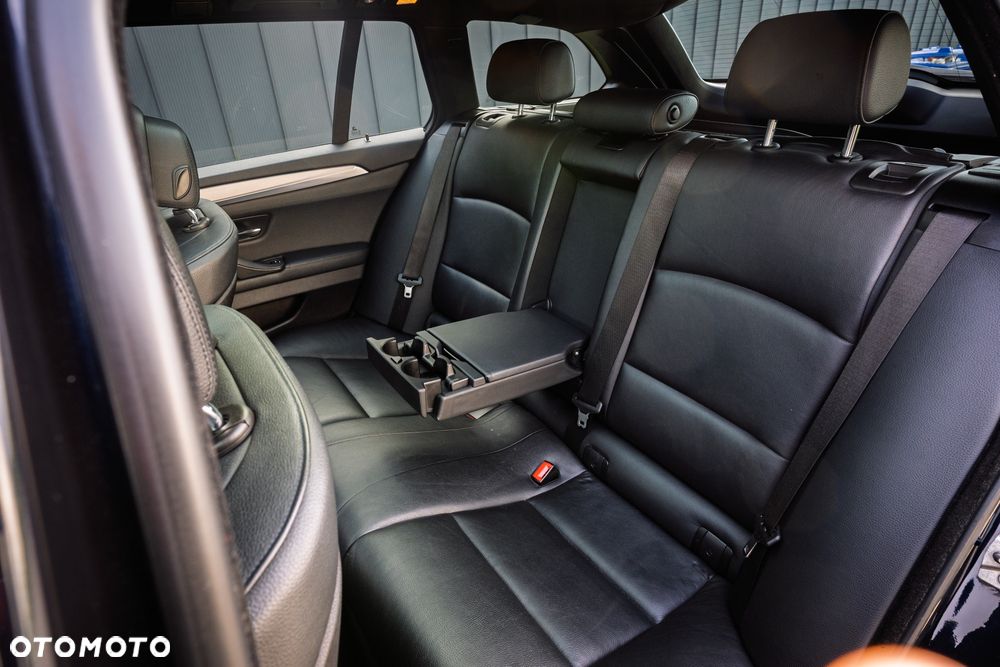 BMW Seria 5 - 35