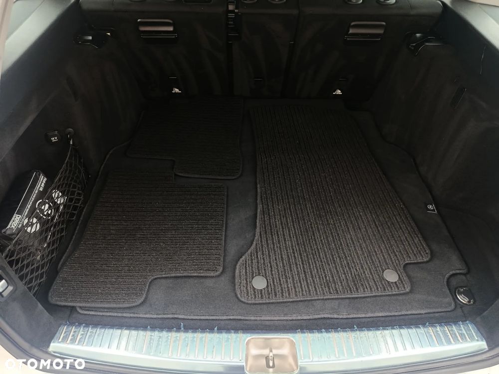 Mercedes-Benz Klasa C 200 BlueTEC 7G-TRONIC Edition 1 - 20