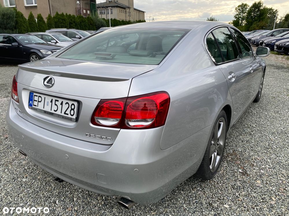 Lexus GS 300 Luxury Line - 12