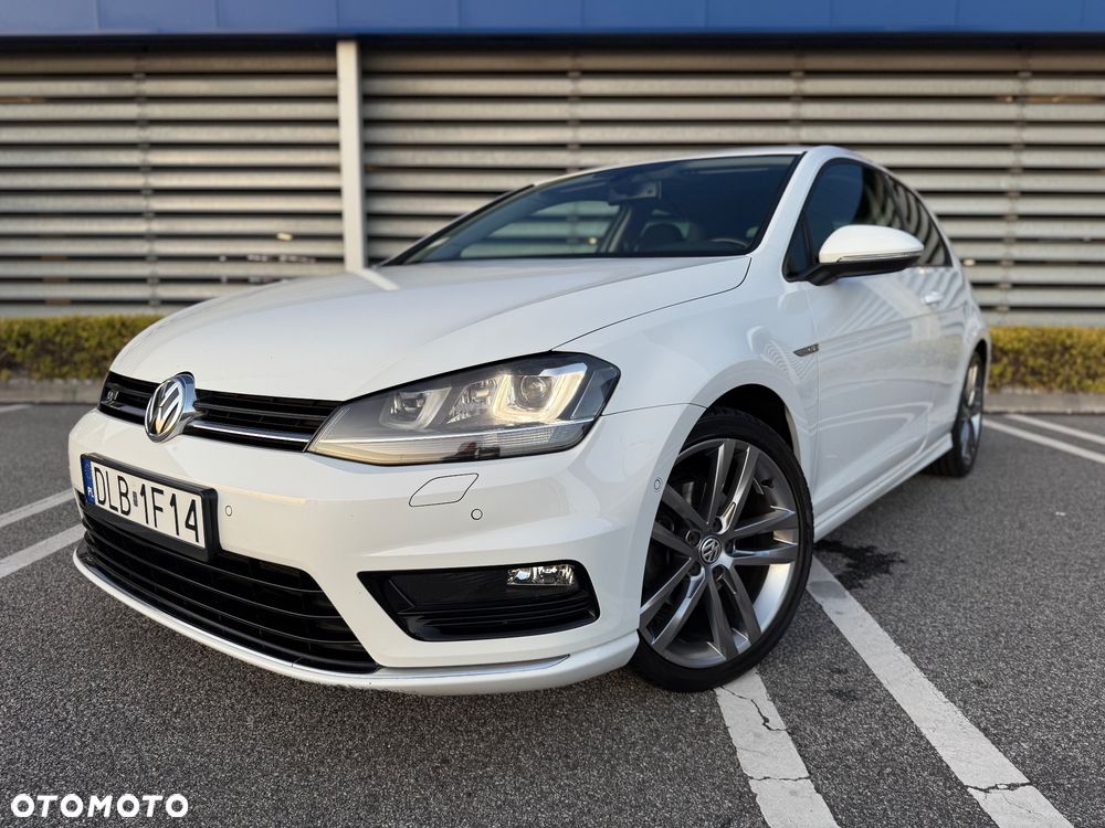 Volkswagen Golf - 4