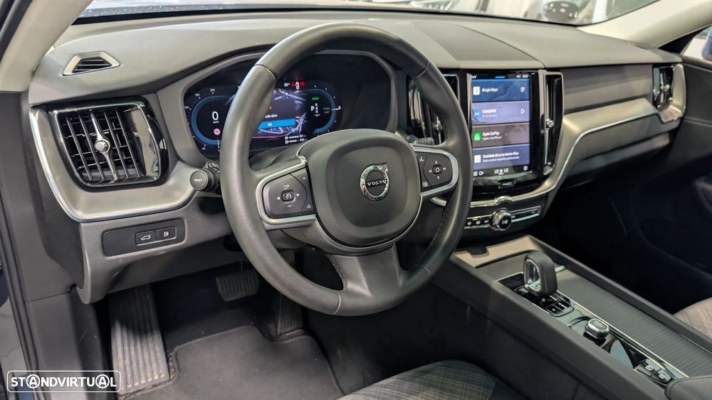 Volvo XC 60 2.0 T6 PHEV Core AWD - 13