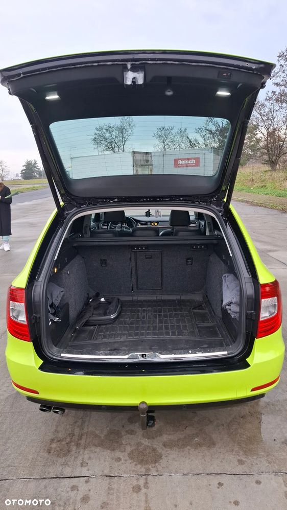 Skoda Superb 2.0 TDI Platinum DSG - 17