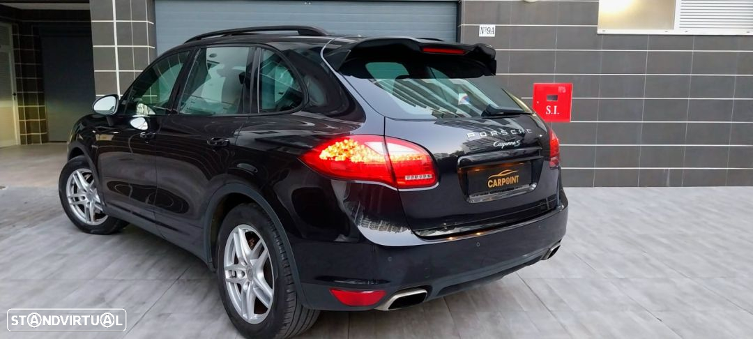 Porsche Cayenne S Hybrid - 2
