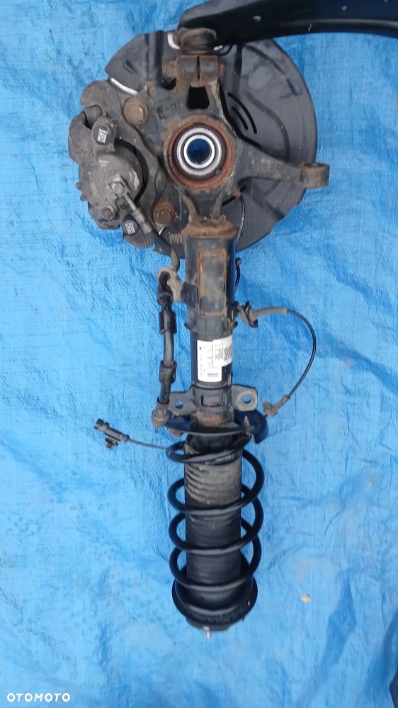 mcpherson zwrotnica lewa prawa 1.1 1.0 ecoboost Ford Fiesta MK8 - 7