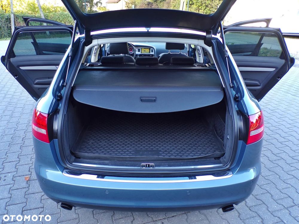 Audi A6 Avant 3.0 TFSI quattro tiptronic - 30