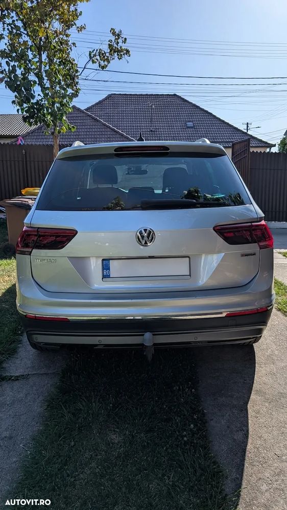 Volkswagen Tiguan 2.0 TDI 4Mot DSG Highline - 4
