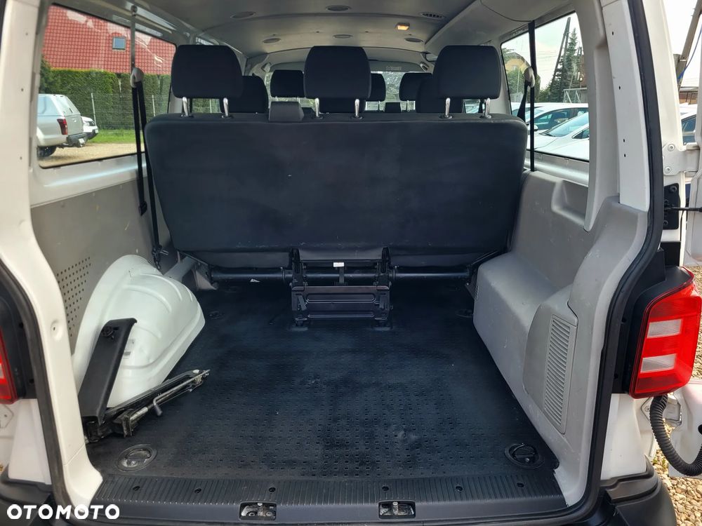 Volkswagen Transporter L2H1 - 12
