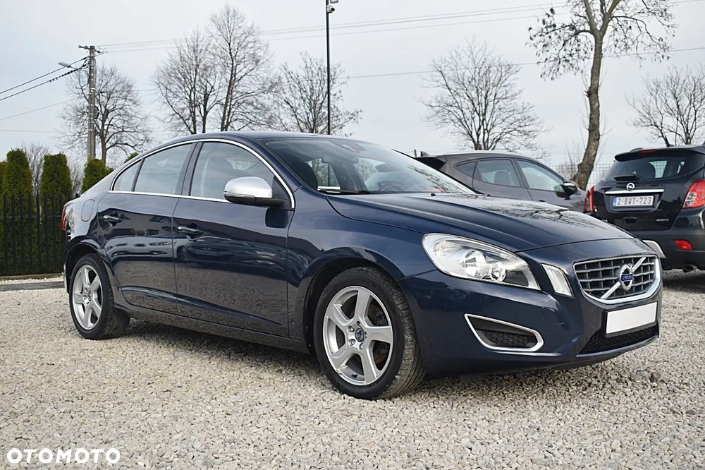 Volvo S60 D3 Momentum - 10
