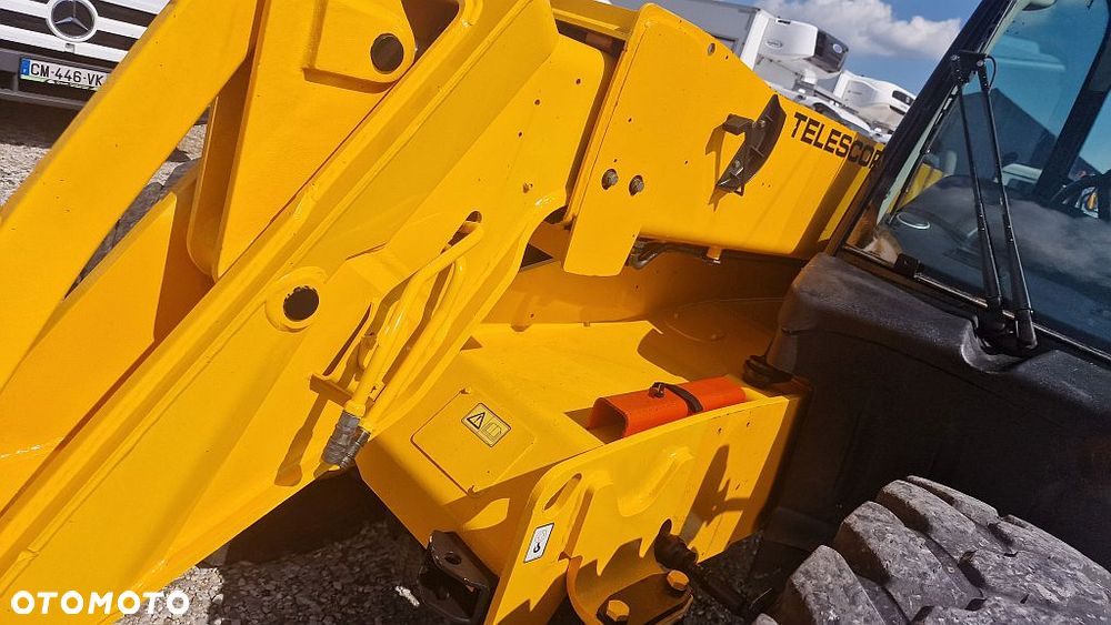 JCB 531-70 AGRI ładowarka kołowa teleskopowa - 14