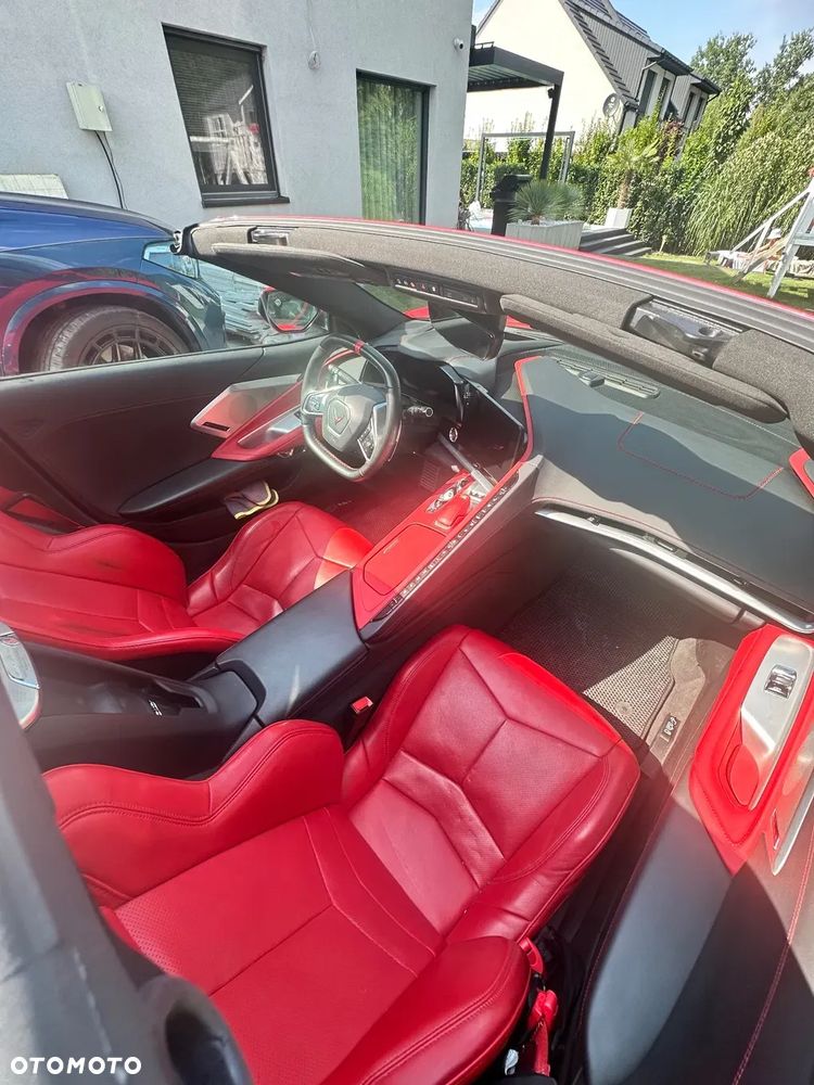 Chevrolet Corvette - 18