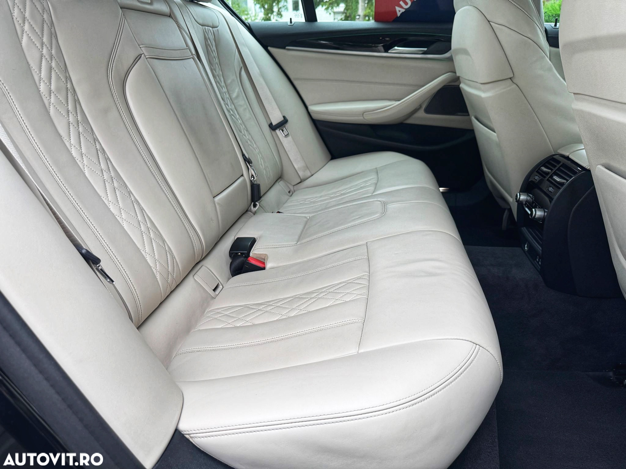 BMW Seria 5 520d xDrive AT MHEV - 5