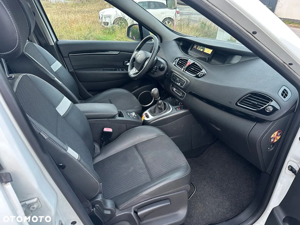 Renault Scenic 1.4 16V TCE Expression - 23