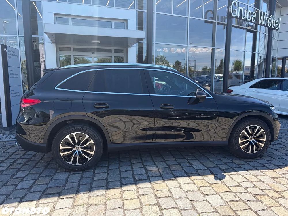 Mercedes-Benz GLC 200 4Matic 9G-TRONIC Edition Avantgarde - 8