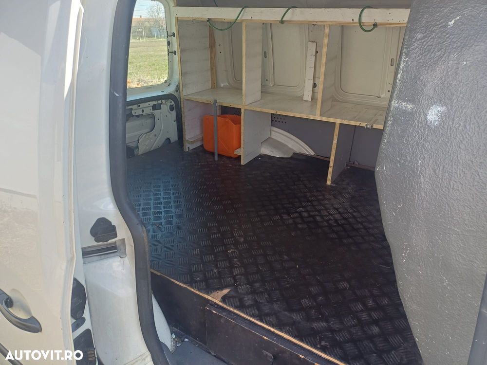 Volkswagen Caddy 2.0 (5-Si.) - 9