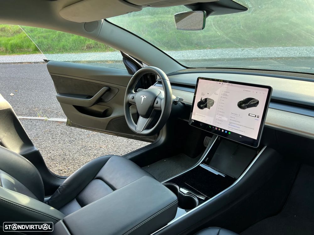 Tesla Model 3 Standard Range Plus RWD - 11