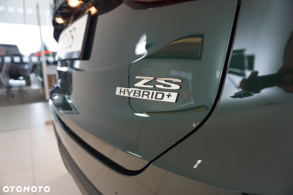 MG ZS Hybrid+ - 20