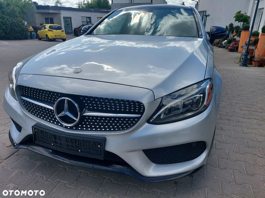 Mercedes-Benz Klasa C 300 Coupe 9G-TRONIC AMG Line - 1