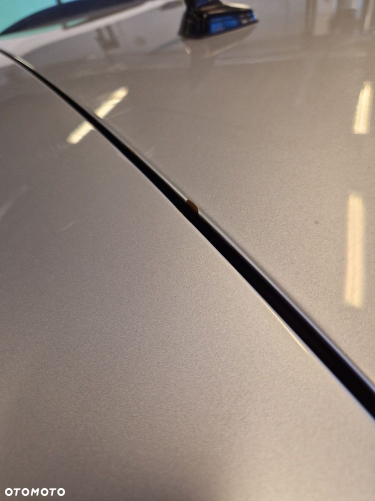 Volkswagen Passat - 13