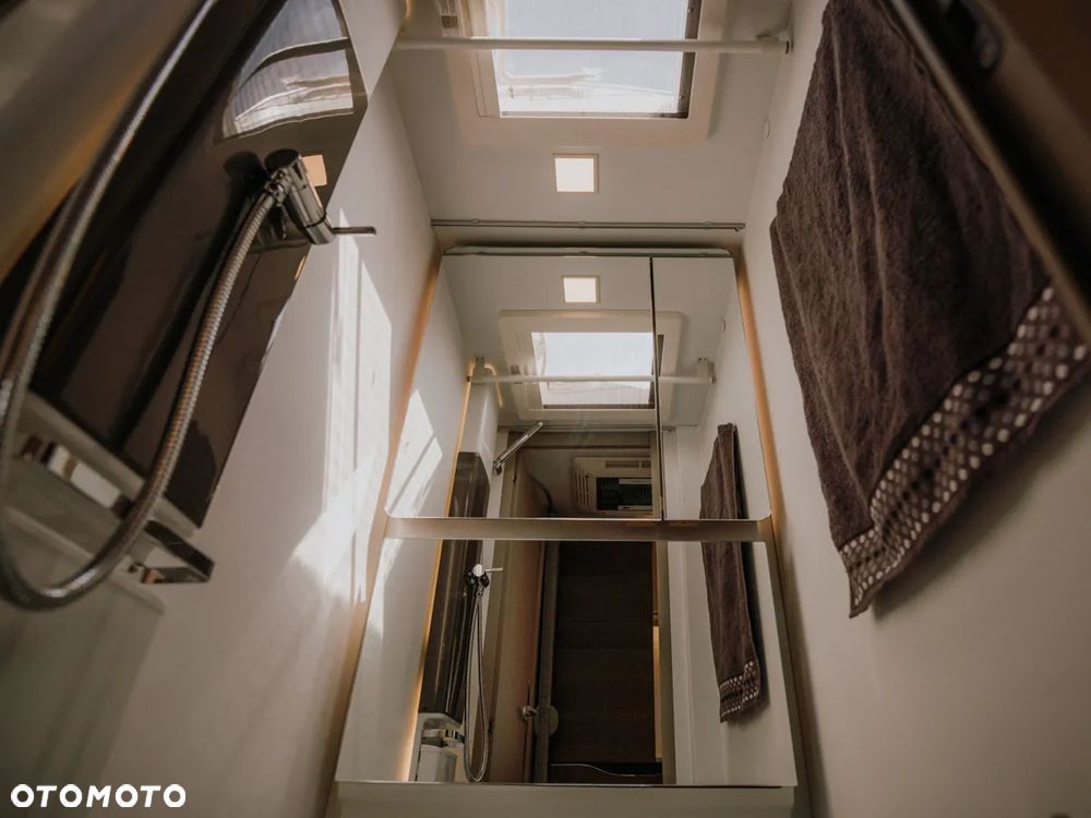 Adria Alpina 763 UK - 5