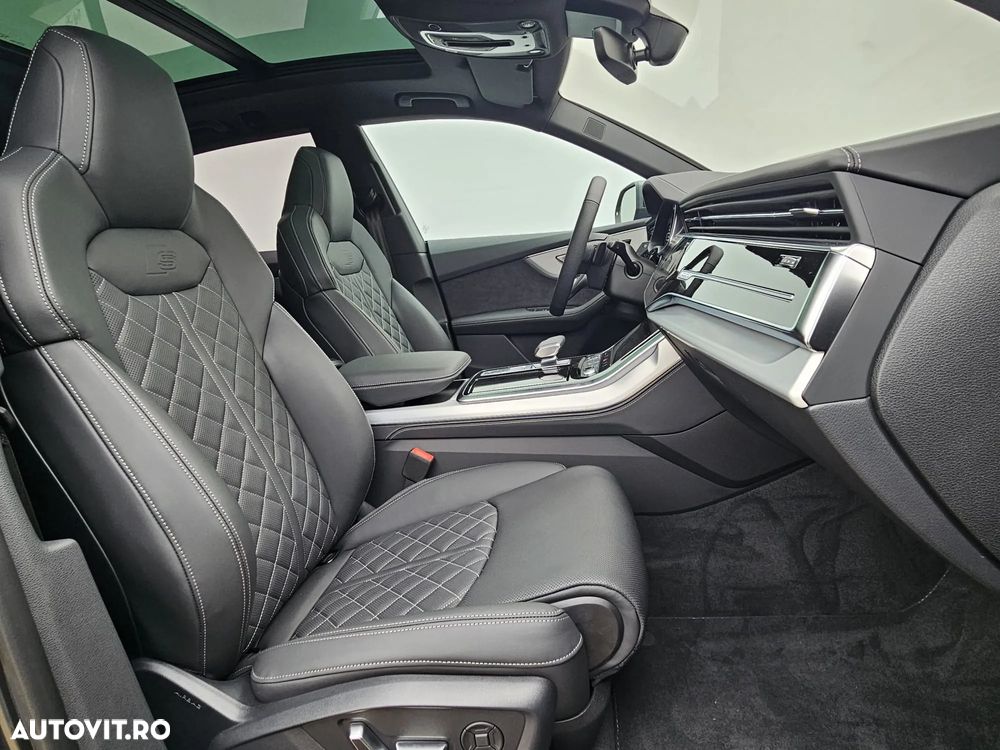 Audi Q8 55 TFSI quattro Tiptronic MHEV - 19