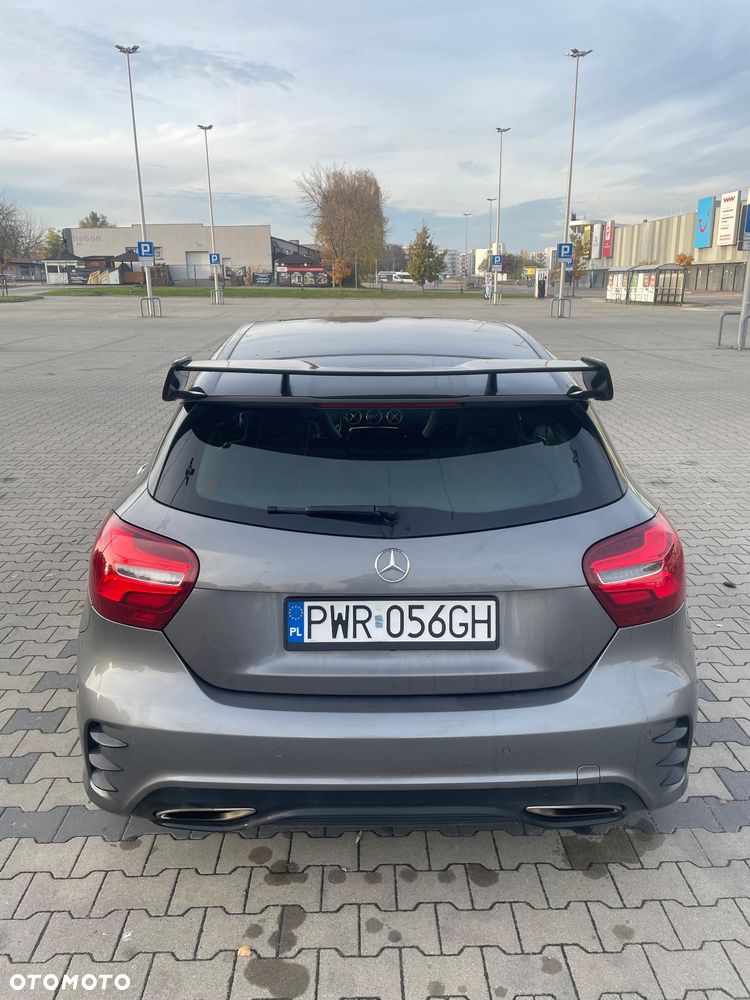 Mercedes-Benz Klasa A 250 AMG Line - 6
