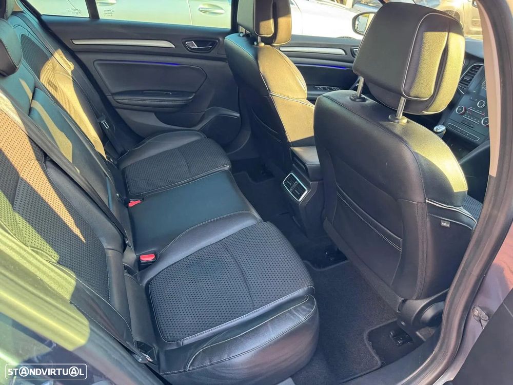 Renault Mégane Sport Tourer ENERGY TCe 130 BOSE EDITION - 26