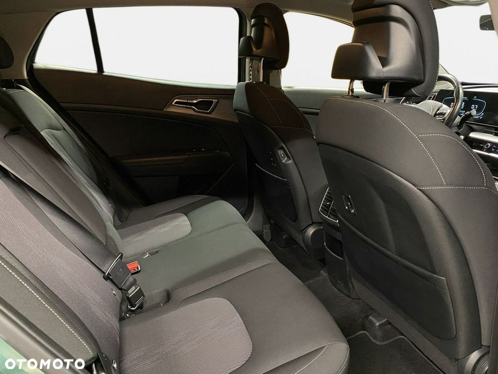 Kia Sportage - 16