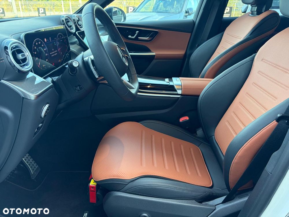 Mercedes-Benz GLC 200 mHEV 4-Matic AMG Line - 14