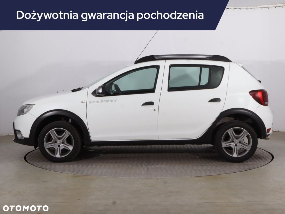 Dacia Sandero - 4