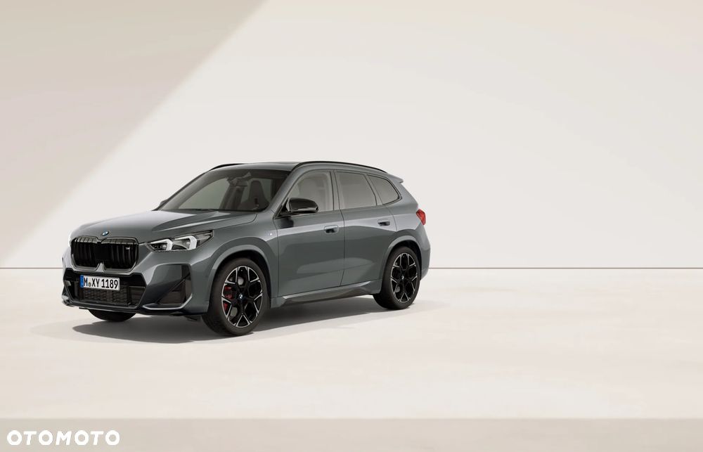 BMW X1 M35i xDrive - 4