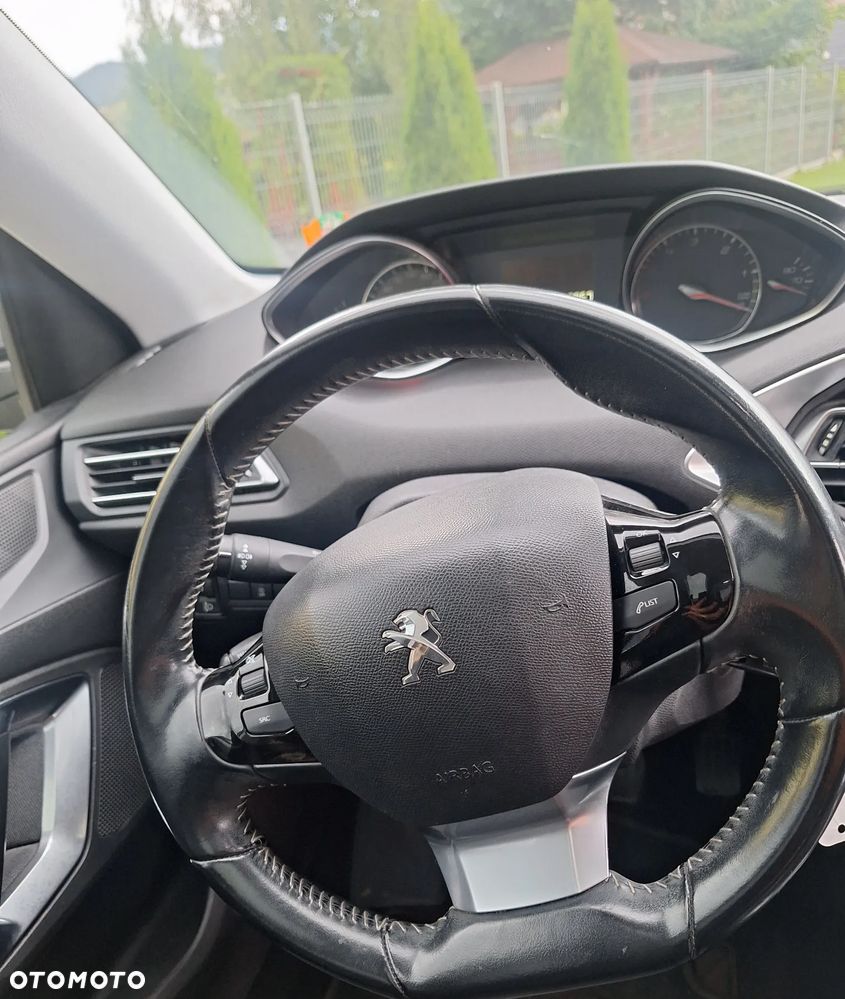 Peugeot 308 BlueHDi FAP 130 Stop & Start Allure Pack - 36