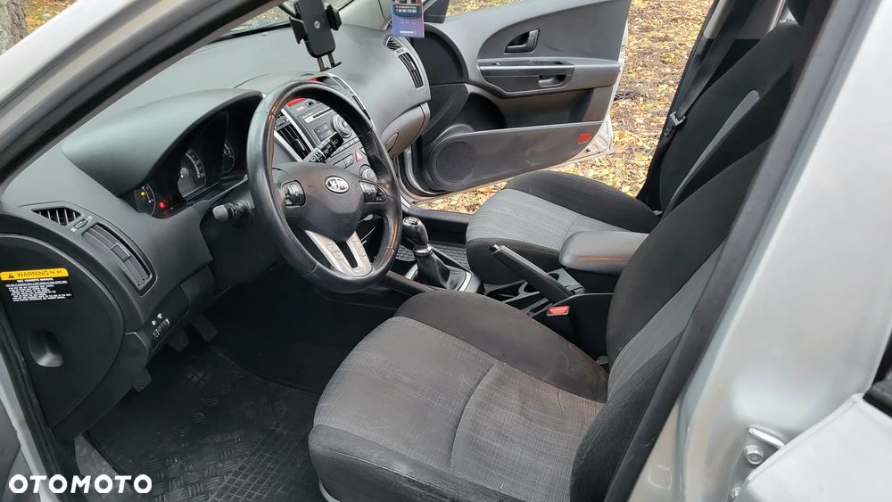 Kia Ceed Cee'd 1.6 Crdi M - 12