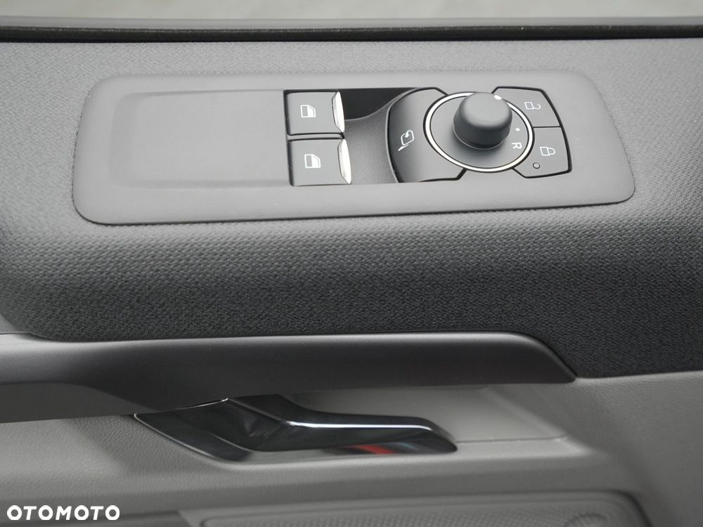 Ford Tourneo Custom 2.0 EcoBlue 320 L2 Titanium - 17