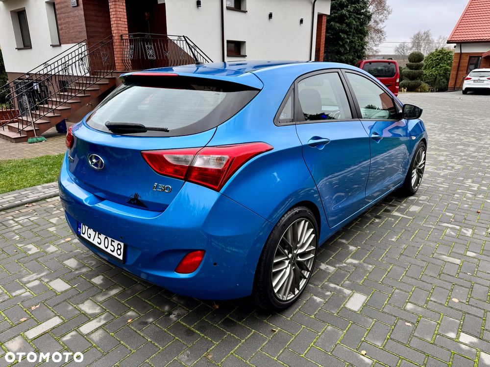 Hyundai i30 1.6 CRDi BlueDrive Comfort - 10
