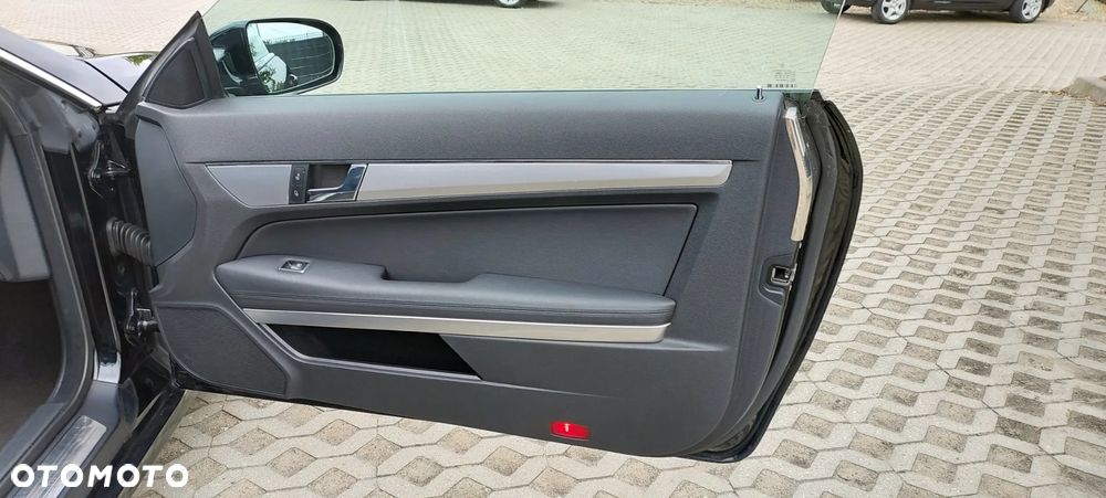 Mercedes-Benz Klasa E - 34