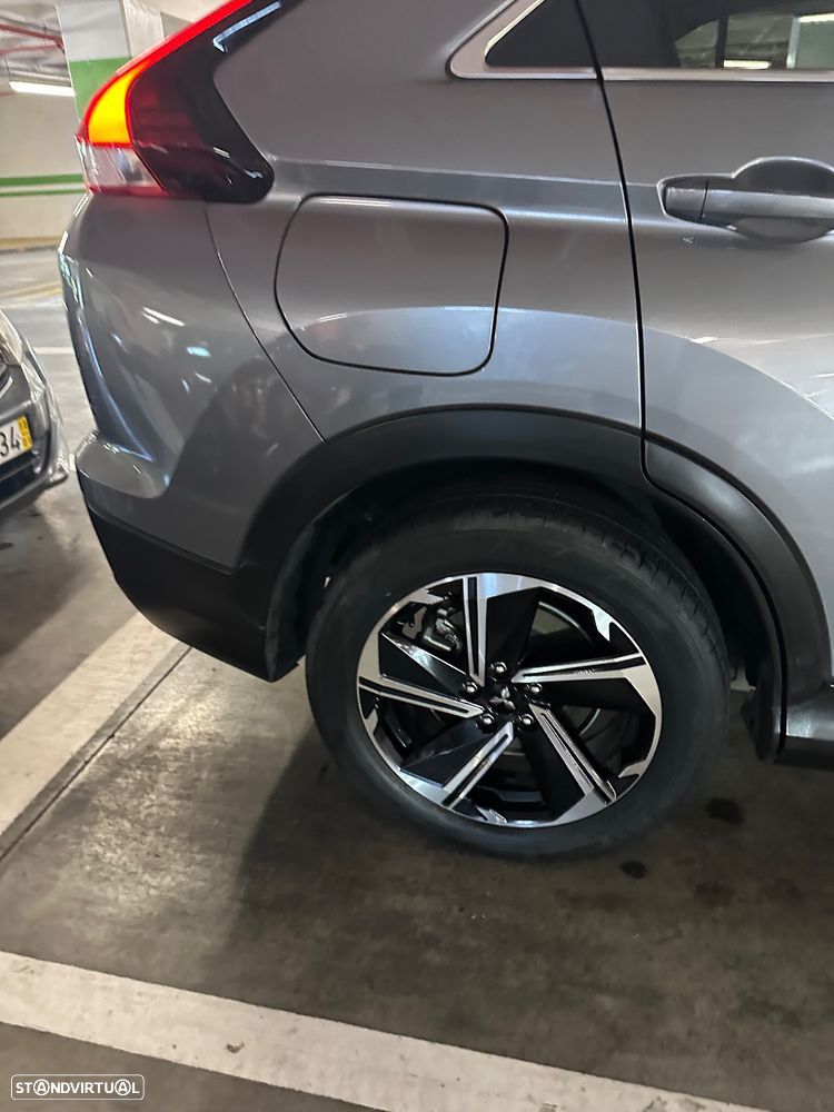 Mitsubishi Eclipse Cross - 1
