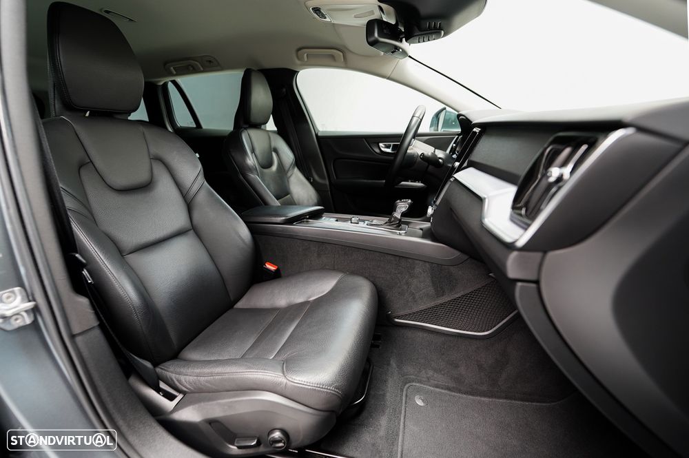 Volvo V60 2.0 D3 Momentum Plus Geartronic - 6
