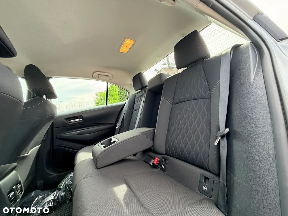 Toyota Corolla 1.8 Hybrid GPF Comfort - 18