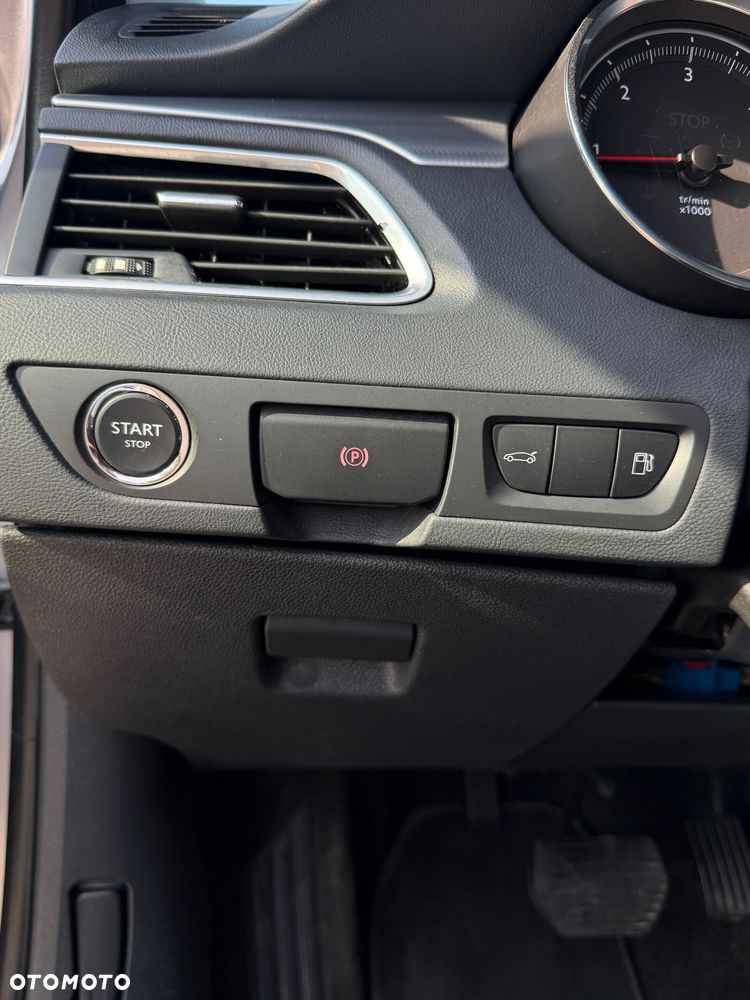 Peugeot 508 BlueHDi 180 EAT6 Stop&Start GT - 30
