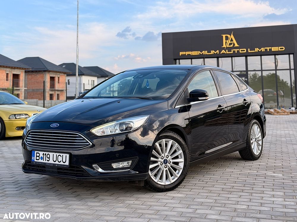 Ford Focus 1.6 Ti-VCT Aut. Titanium - 2