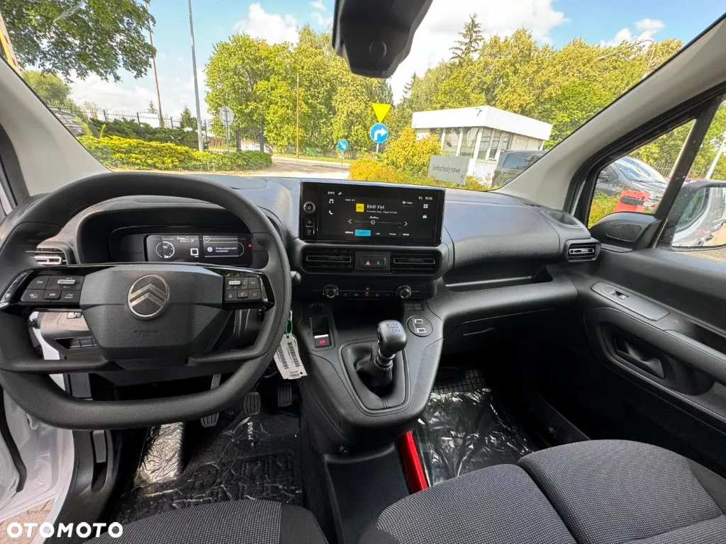 Citroën BERLINGO - 8