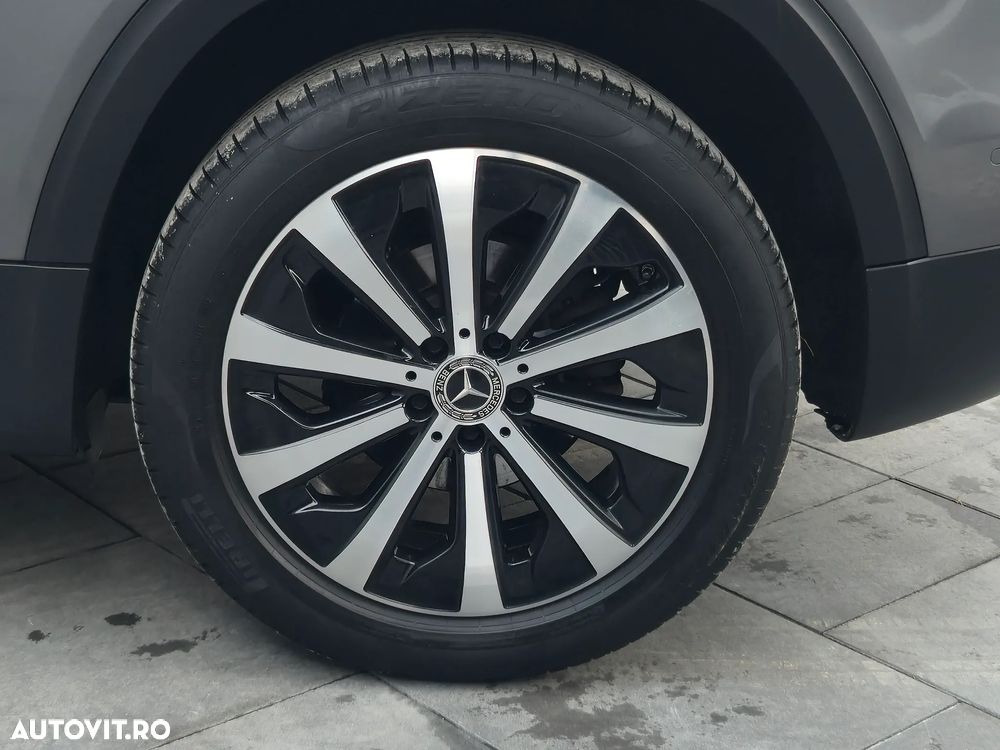 Mercedes-Benz GLB 200 4MATIC Aut. - 40