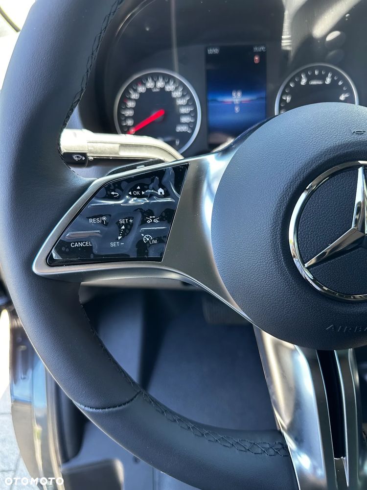 Mercedes-Benz MERCEDES-BENZ Sprinter Tourer 319CDI  L2H1-4x4 - 13