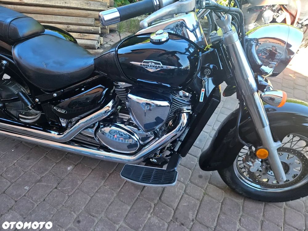 Suzuki VL 800 Volusia - Boulevard C50 - 12