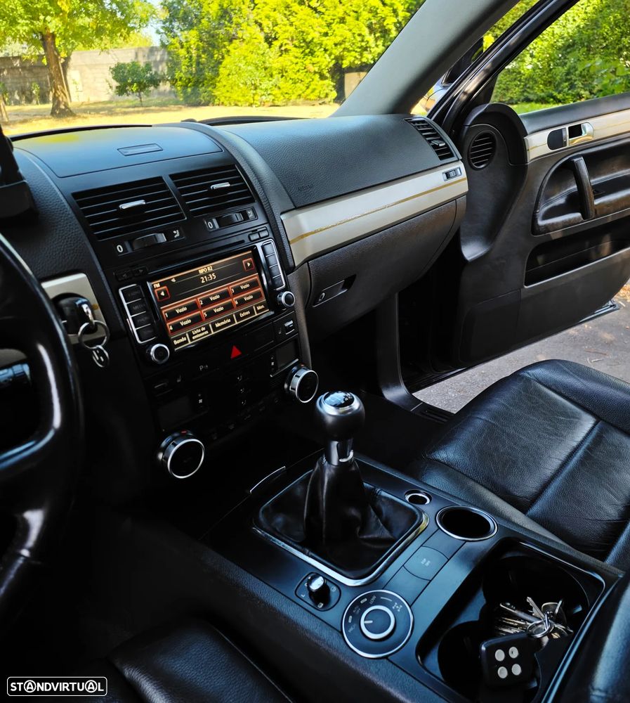 VW Touareg 3.0 TDI V6 - 35
